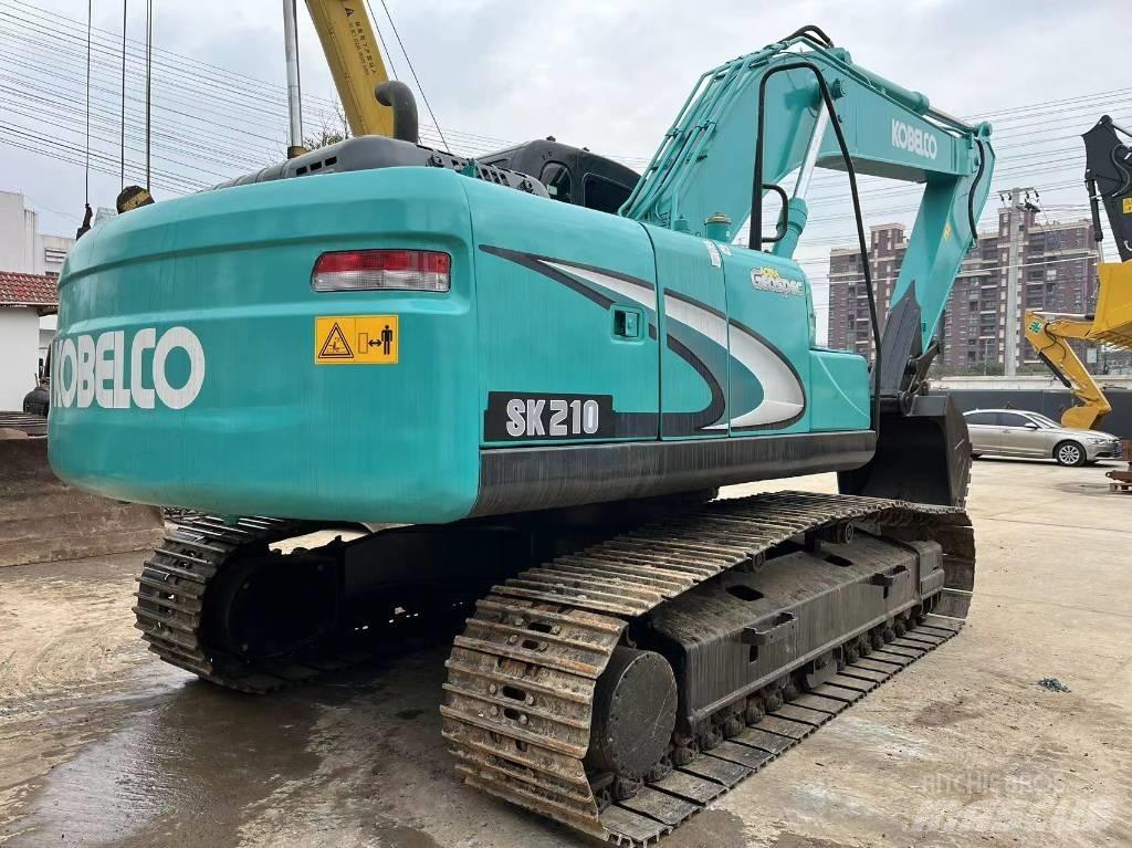 Kobelco SK 210 Гусеничные экскаваторы