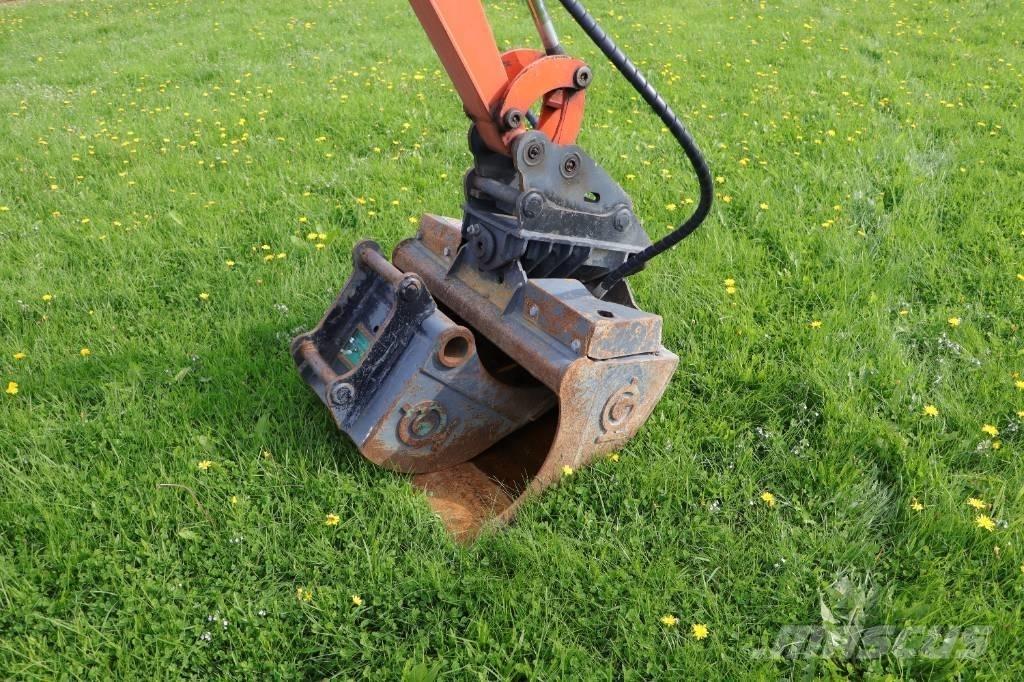 Kubota U10-3 Мини-экскаваторы