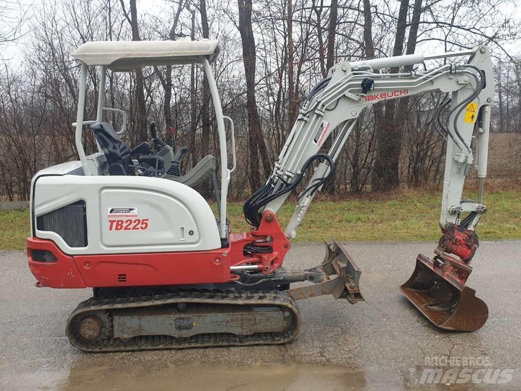 Takeuchi TB 225 Мини-экскаваторы