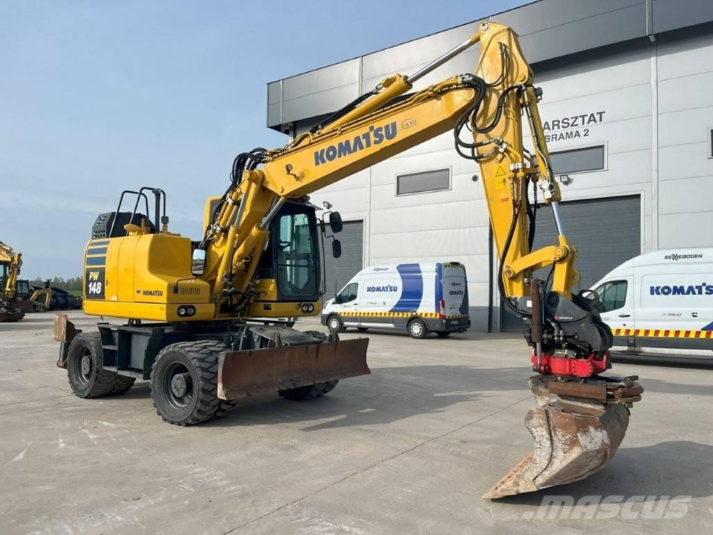 Komatsu PW 148-11 Колёсные экскаваторы