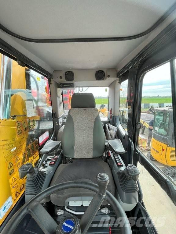 Komatsu PW 148-11 Колёсные экскаваторы
