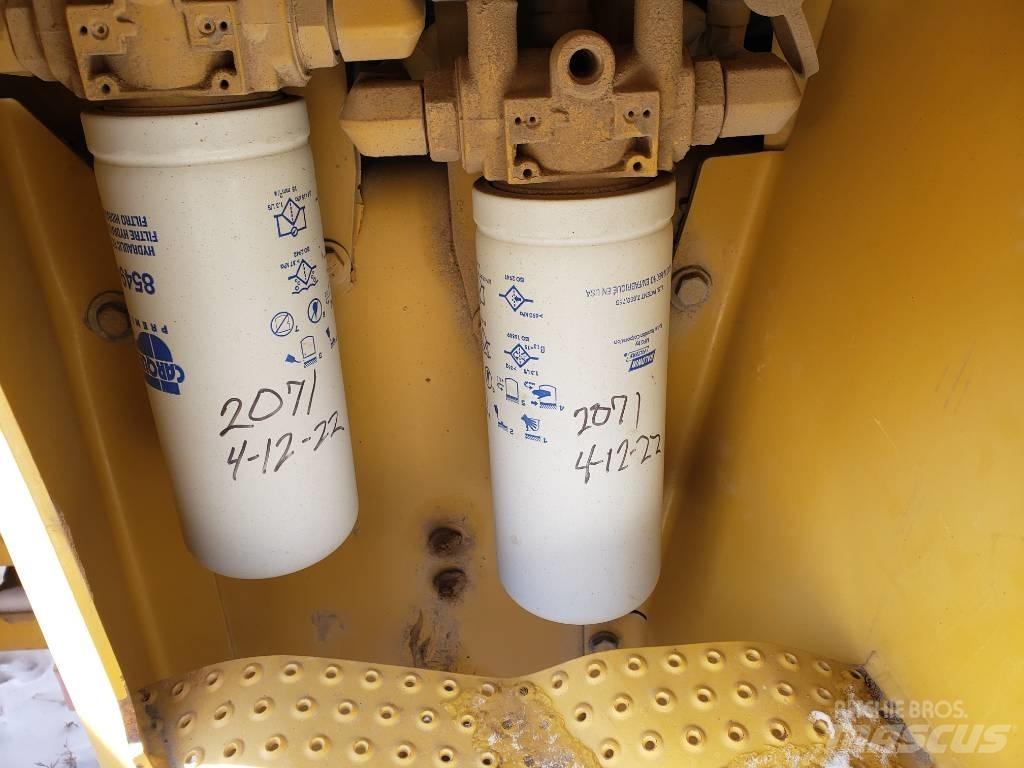 CAT CS-563E Грунтовые катки