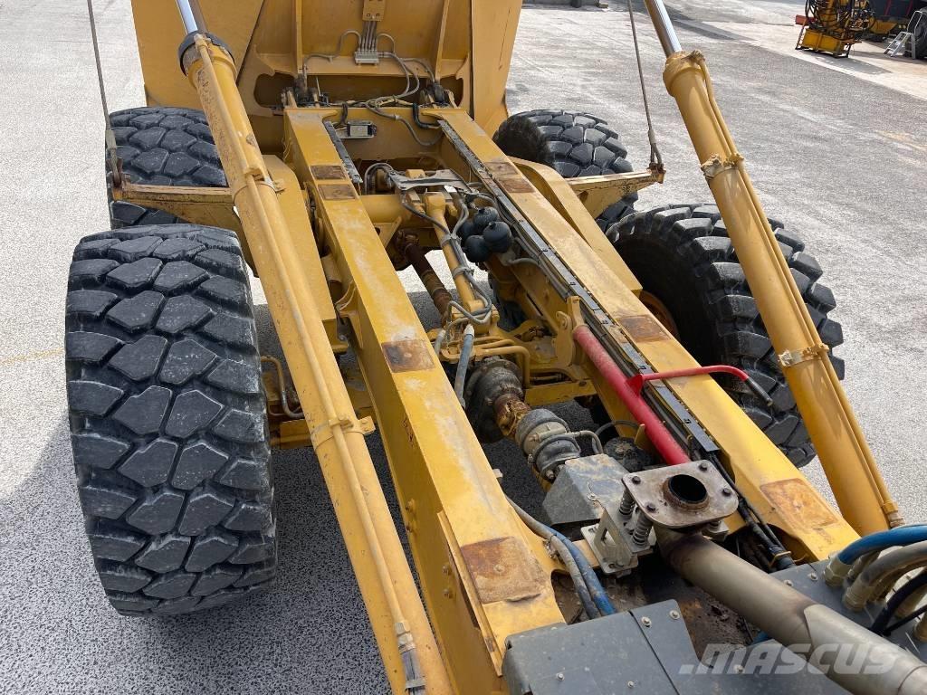 Bell B 35 E Шарнирно-сочленённые самосвалы