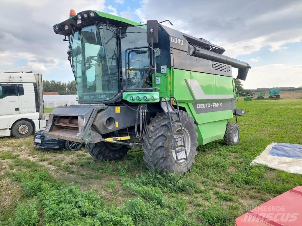Deutz-Fahr 6040 6040 Зерноуборочные комбайны