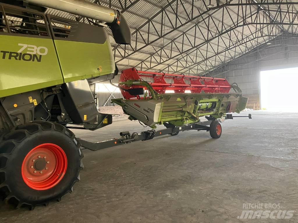 CLAAS Trion 730 Зерноуборочные комбайны