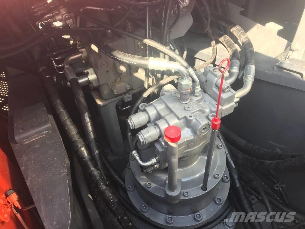 Hitachi ZX 240-3 Гусеничные экскаваторы