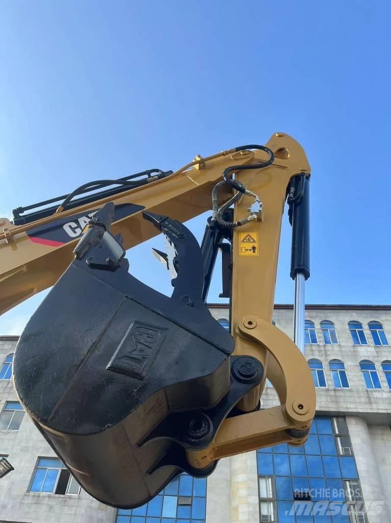 CAT 305.5E2 Гусеничные экскаваторы