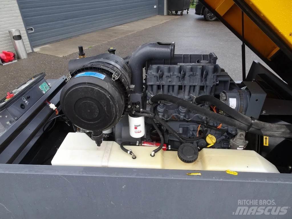Atlas Copco XAS67 Воздушные компрессоры