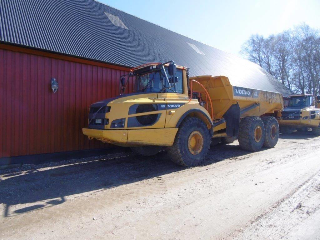 Volvo A25G Шарнирно-сочленённые самосвалы