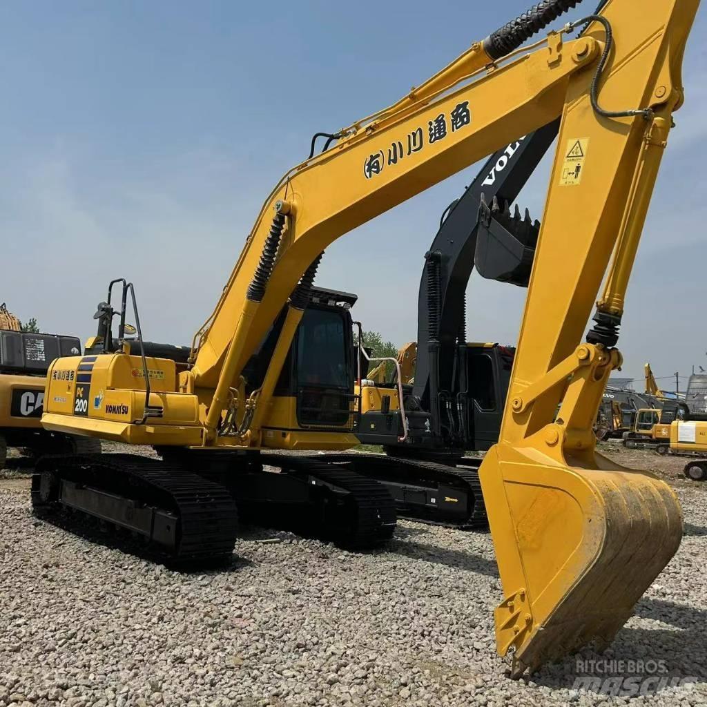 Komatsu PC 200-8 Гусеничные экскаваторы