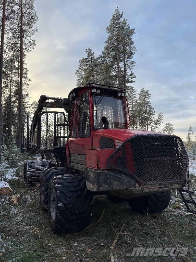 Komatsu 875 Форвардеры