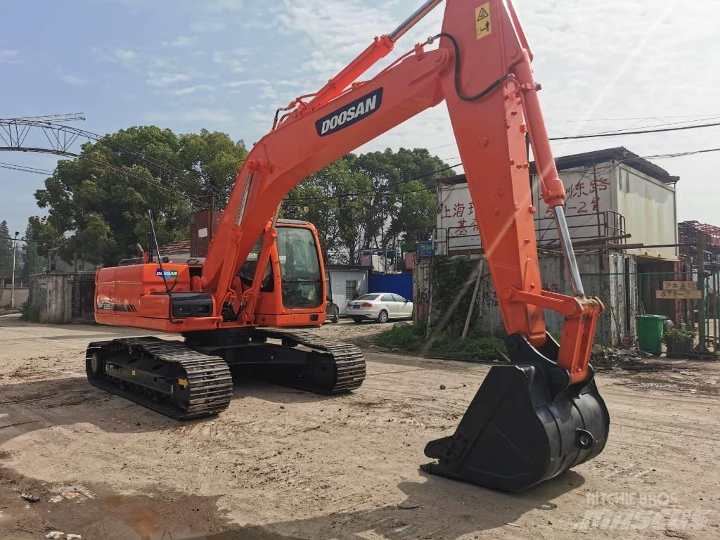 Doosan DH 225 LC-7 Гусеничные экскаваторы