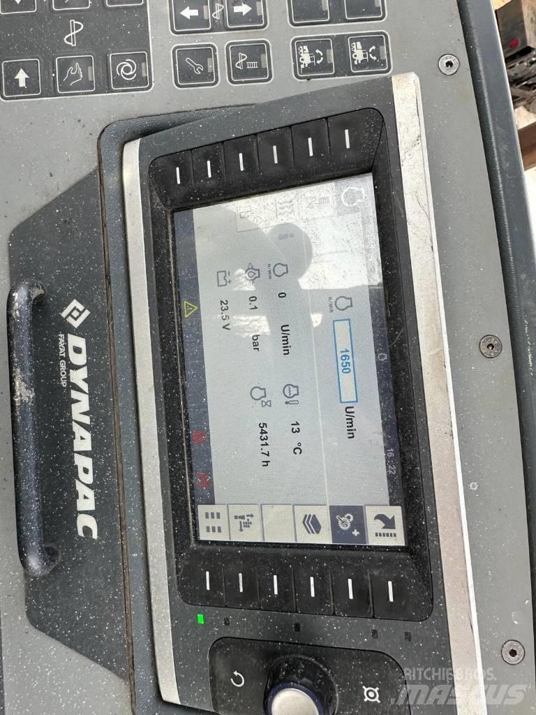Dynapac SD 1800 W Асфальтоукладчики