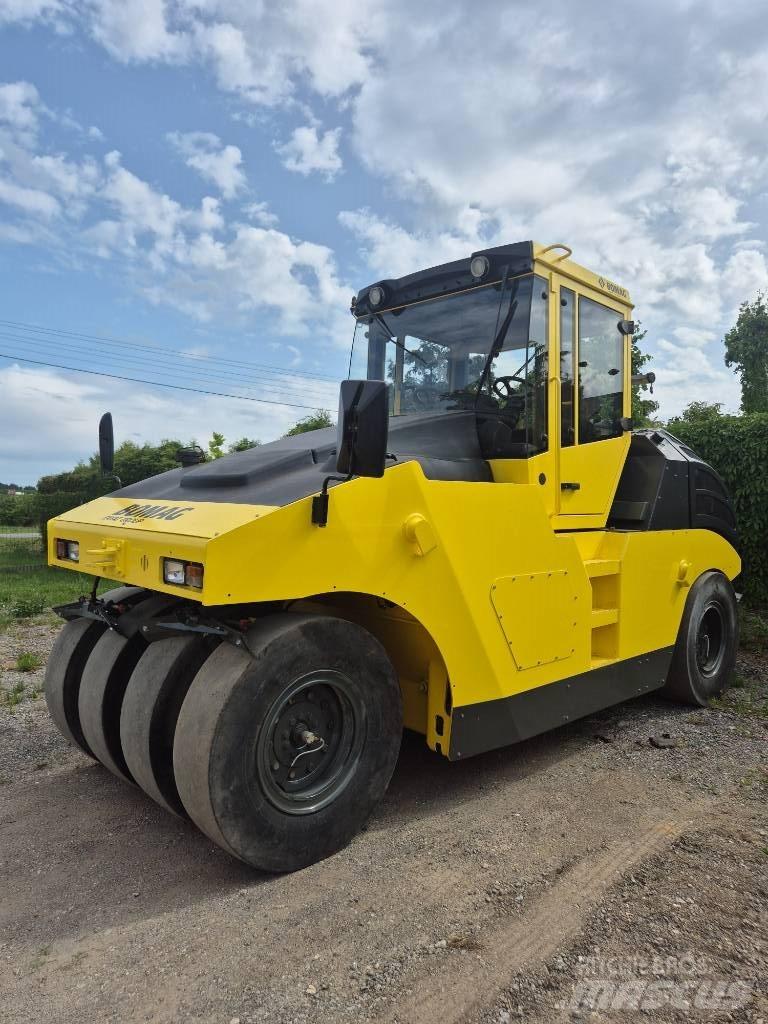 Bomag BW 24 R H Пневматические катки