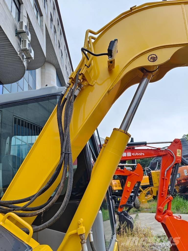Komatsu PC 78 US Гусеничные экскаваторы