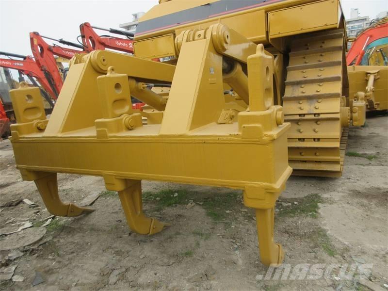 CAT D 8 R Гусеничные бульдозеры