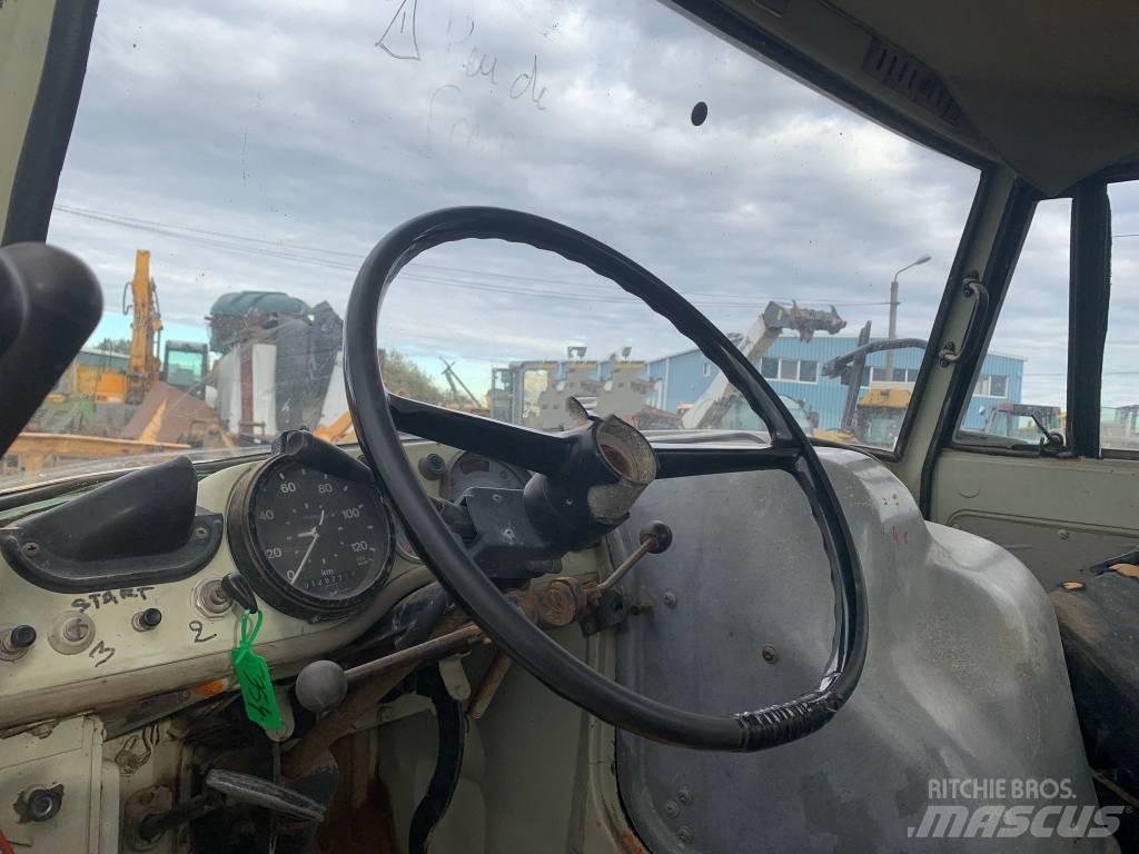 Mercedes-Benz 406A Комбинированные дорожные машины