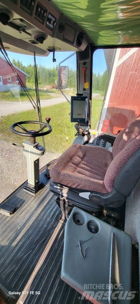 Massey Ferguson 36 Зерноуборочные комбайны