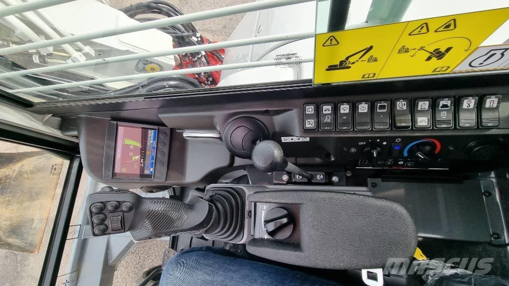 Takeuchi TB 257 FR Мини-экскаваторы