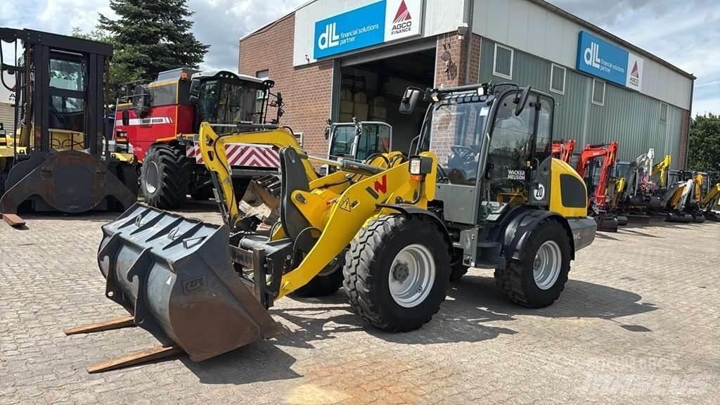 Wacker Neuson WL44 Фронтальные погрузчики