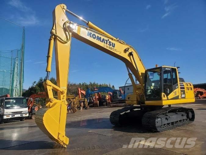 Komatsu PC 200 Гусеничные экскаваторы