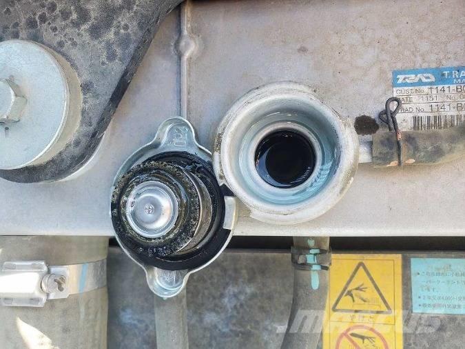 Komatsu PC 200 Гусеничные экскаваторы