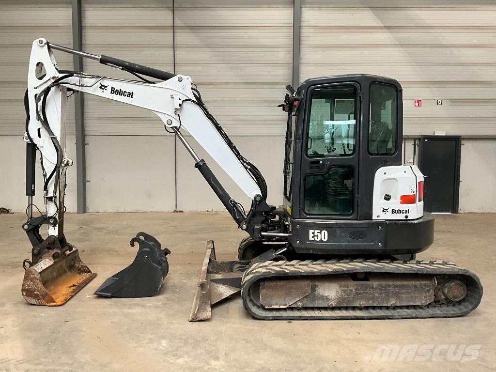 Bobcat E 50 EM Мини-экскаваторы