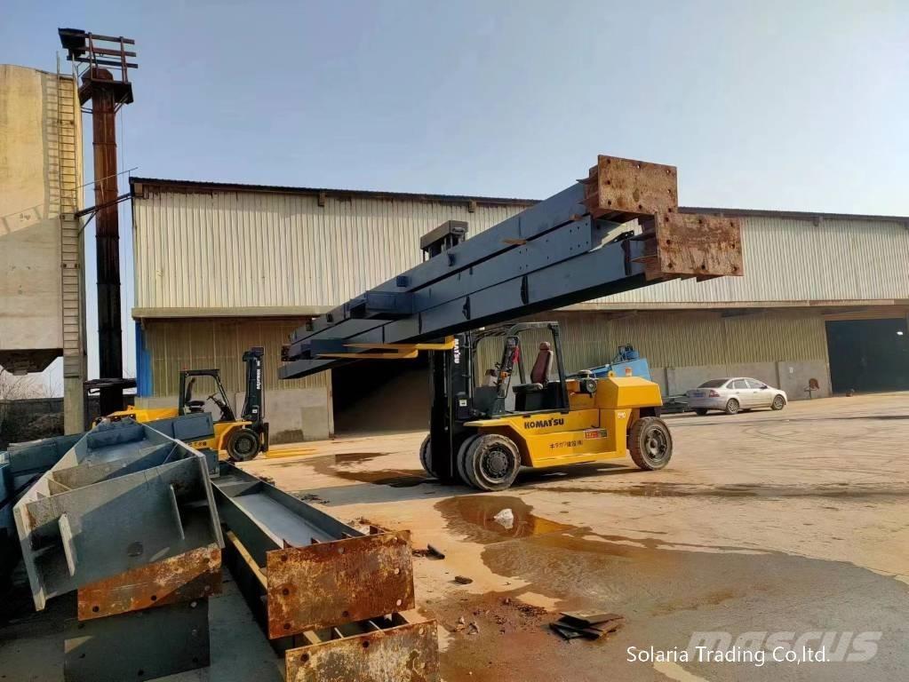 Komatsu FD 160E-8 Дизельные погрузчики