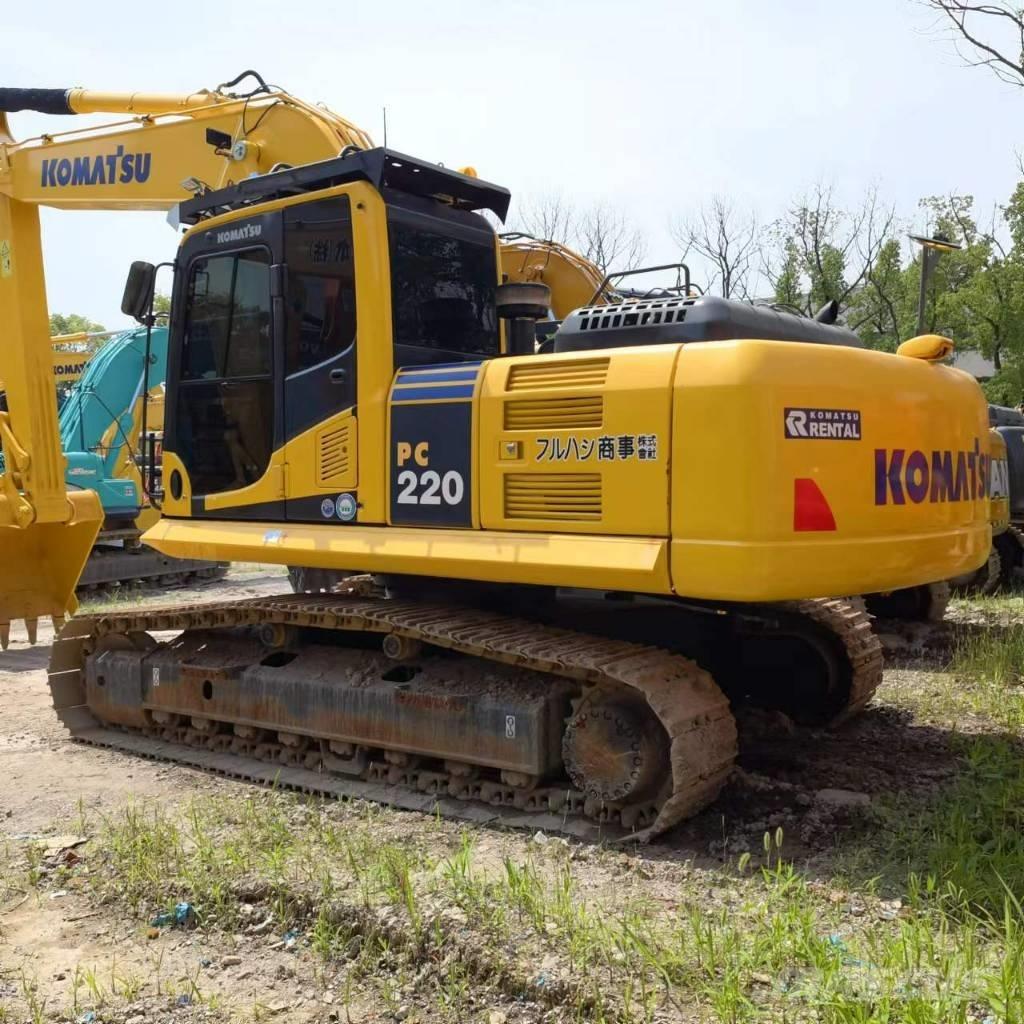 Komatsu PC 220-8 Гусеничные экскаваторы