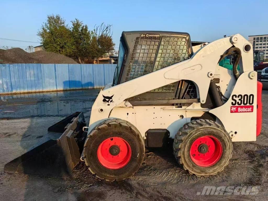 Bobcat S 300 Мини-погрузчики