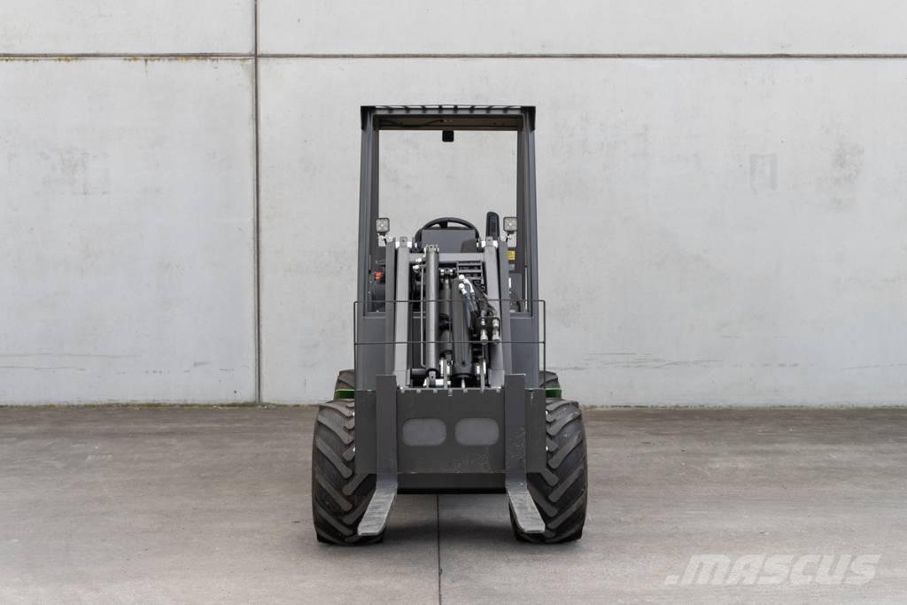 Castloaders 800 ECO Малые погрузчики