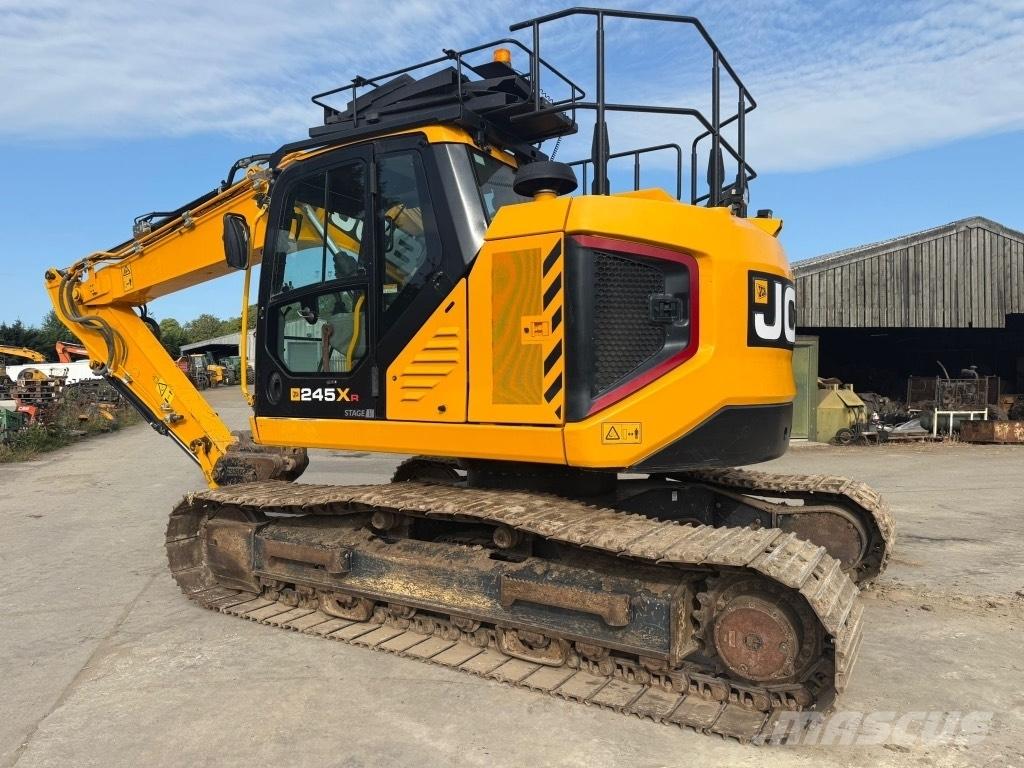 JCB 245 XLR Гусеничные экскаваторы