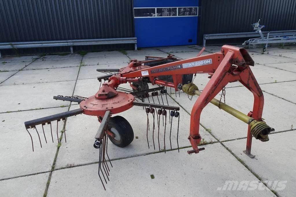 Deutz KS200DN hark Рядковые косилки