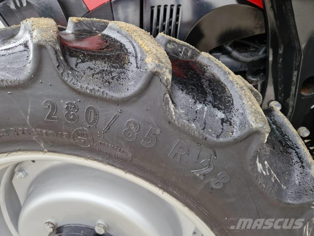 Case IH Farmall 85 C Трактора