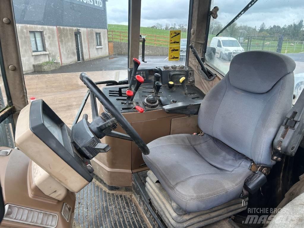 John Deere 6600 Трактора