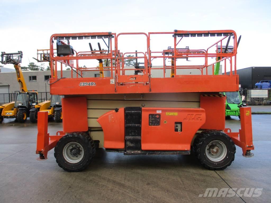 JLG 4394 RT Ножничные подъемники
