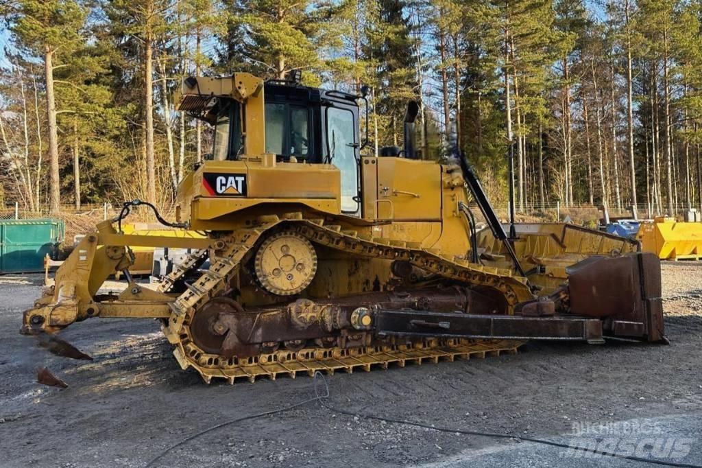 CAT D 6 T LGP Гусеничные бульдозеры