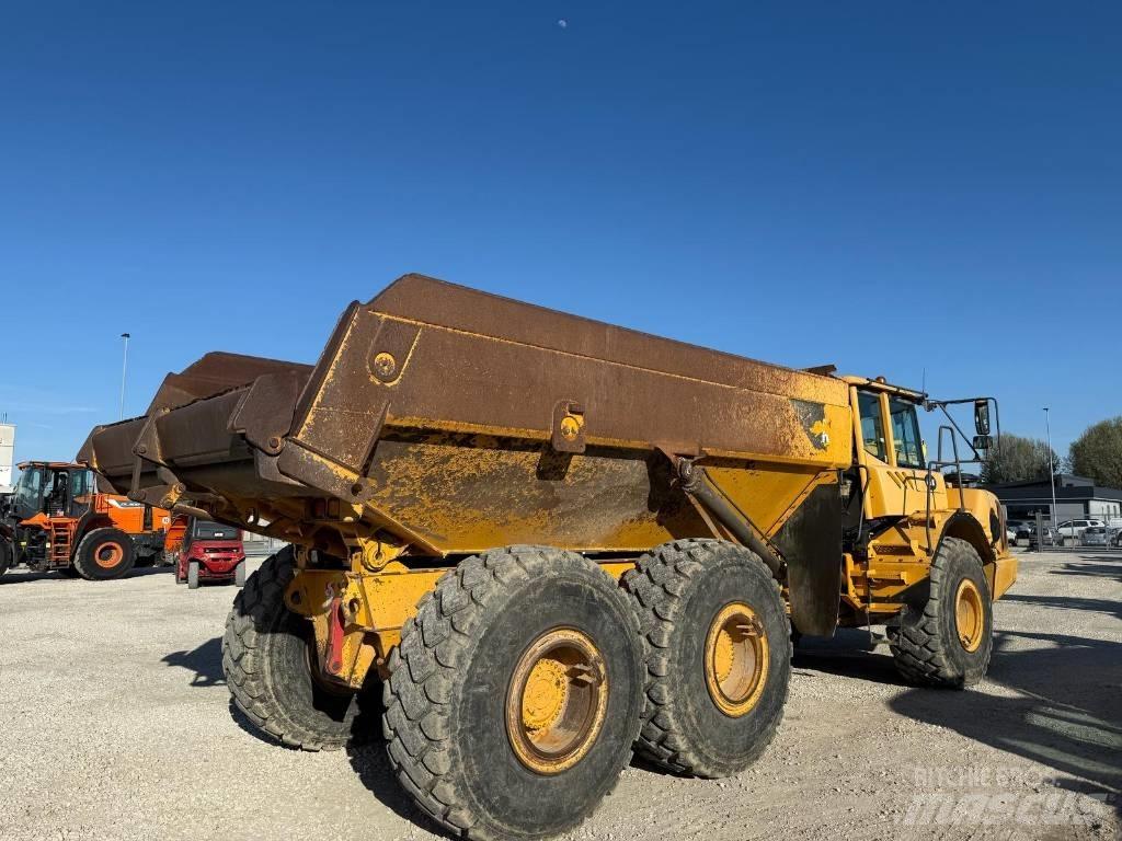 Volvo A 25 E Шарнирно-сочленённые самосвалы