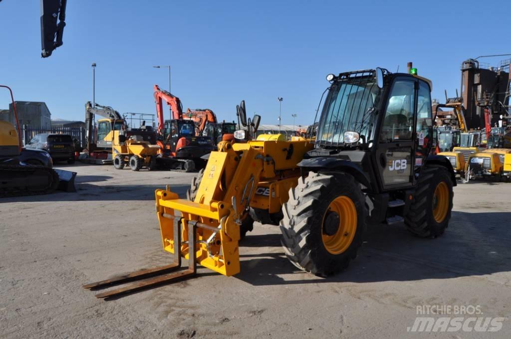 JCB 531-70 Agri Телескопические погрузчики