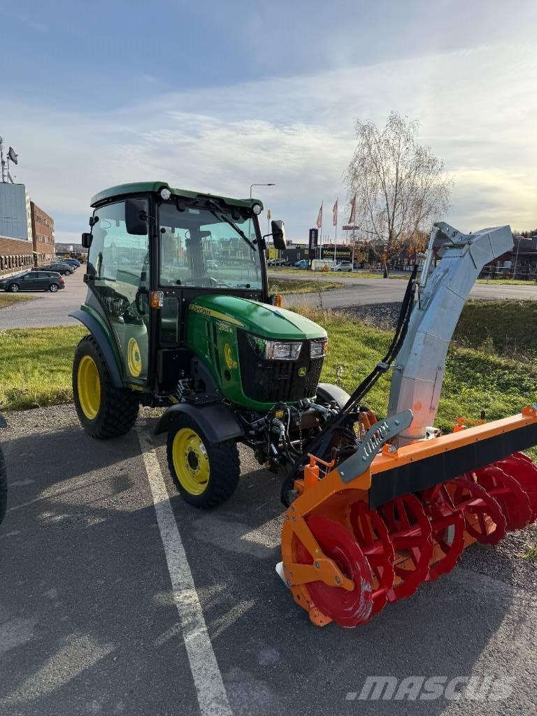 John Deere 2032 R Коммунальные тракторы