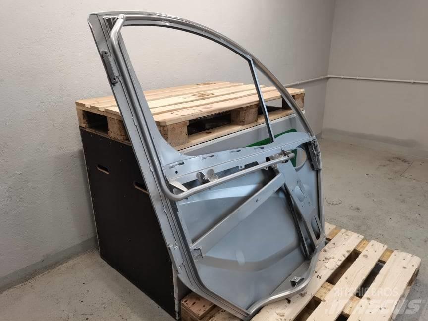 Manitou MLT 733 door Кабины и интерьер