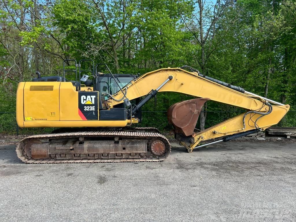CAT 323 E Гусеничные экскаваторы