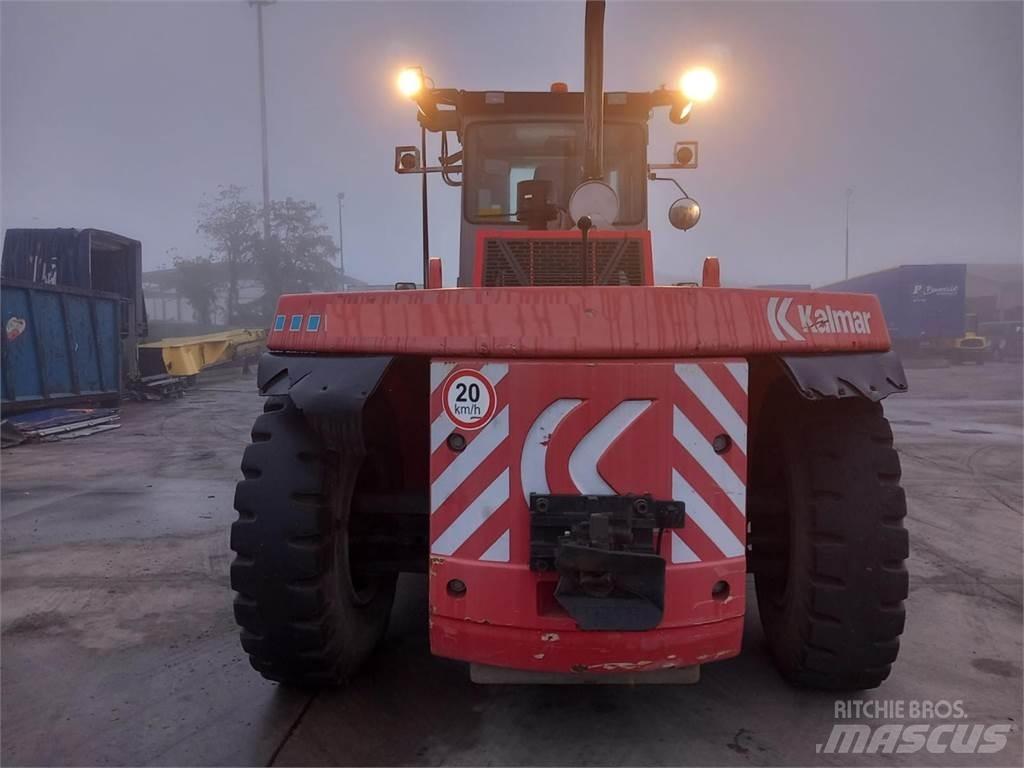 Kalmar DCD250-12 Дизельные погрузчики