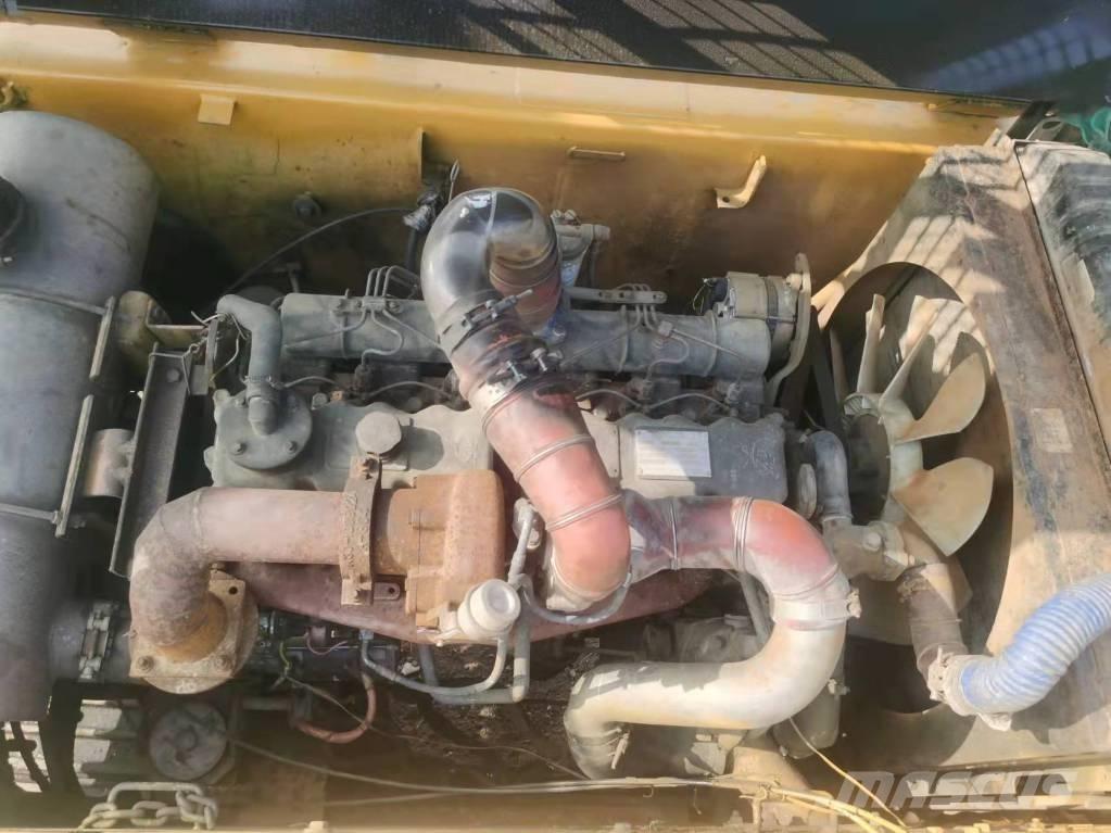 CAT 325BL Гусеничные экскаваторы