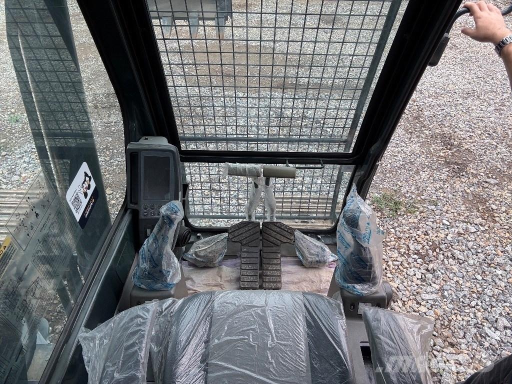 Hyundai Robex 220 LS Гусеничные экскаваторы