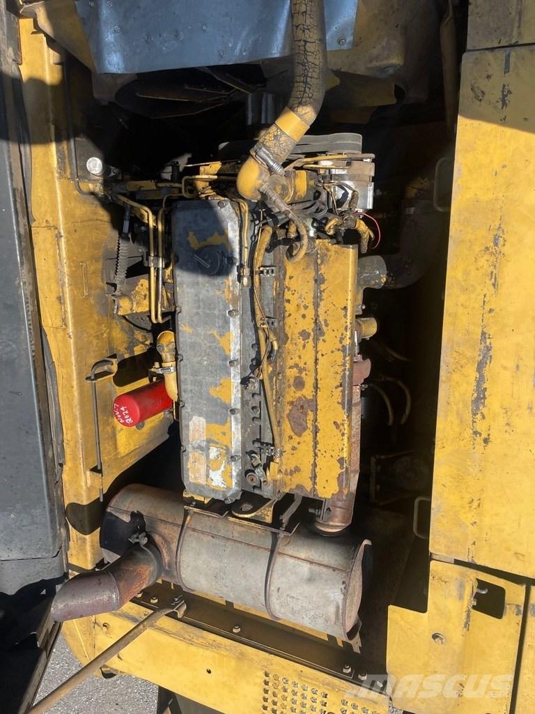 CAT 325 B L Гусеничные экскаваторы