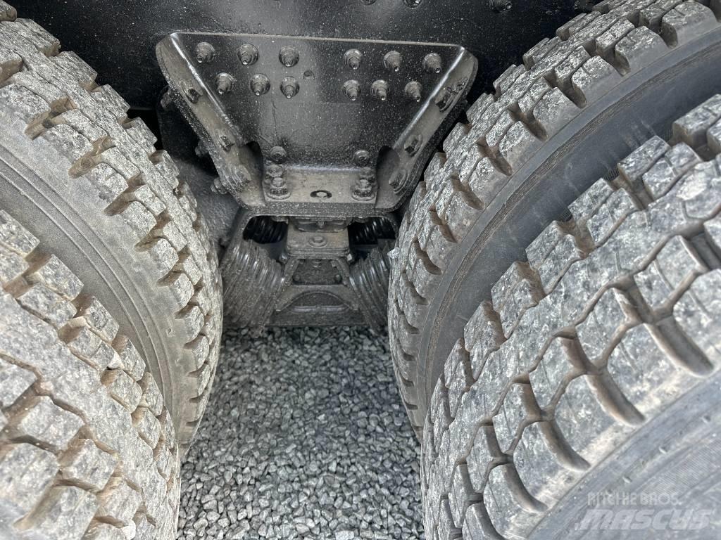 International 7400 Мусоровозы