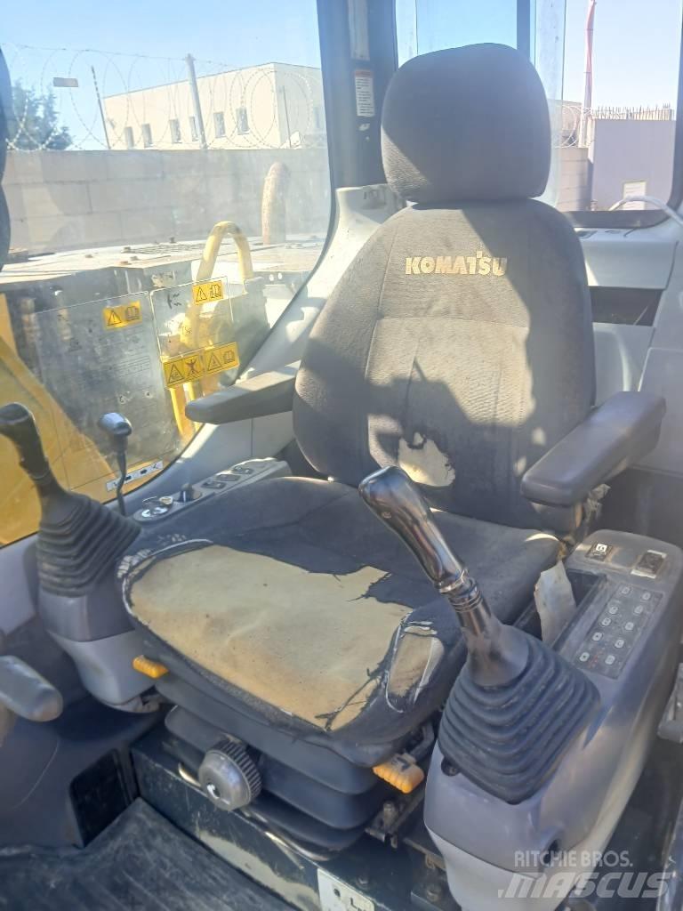 Komatsu PC 128 US Гусеничные экскаваторы