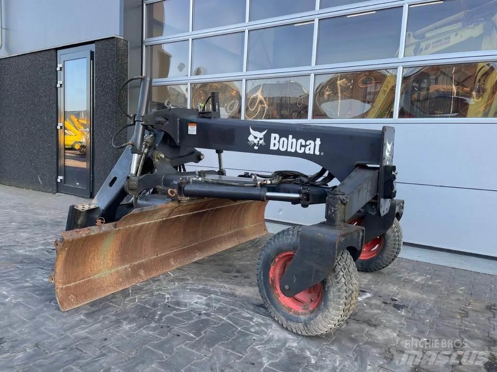 Bobcat Grader 96 Вибропрессы для плитки и бордюров