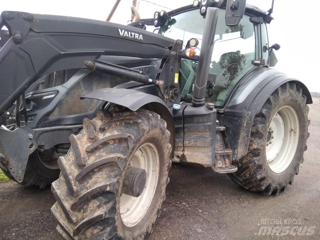 Valtra T 234 V Трактора
